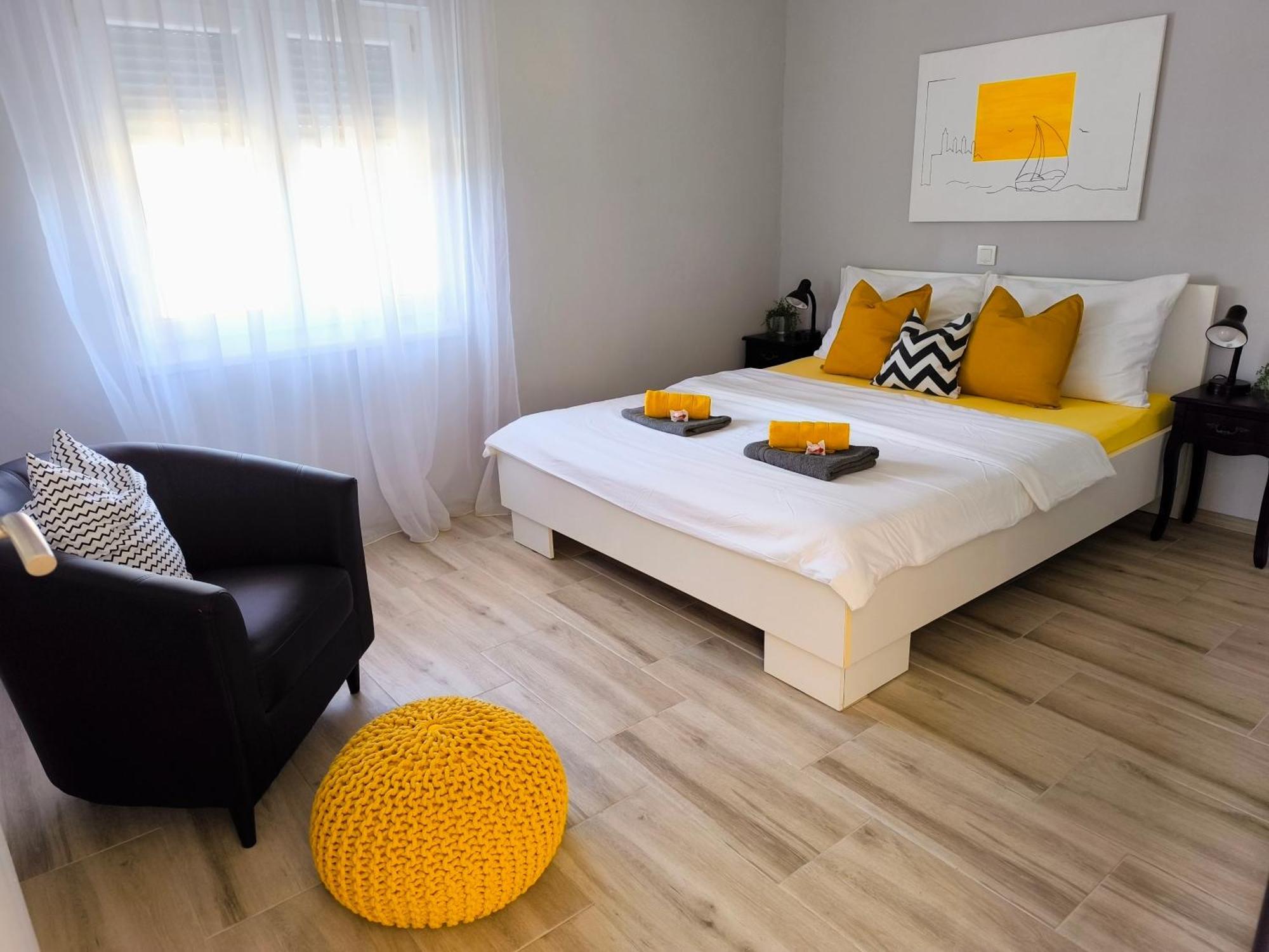 House Kapetanovic Vendégház Palit